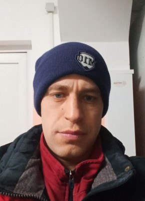 Денис из Омска 33 года