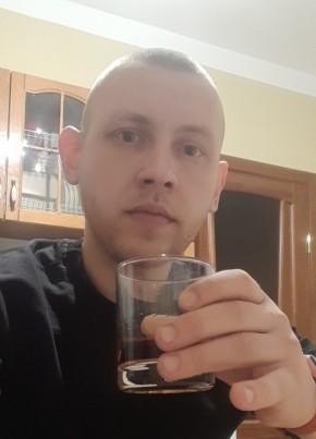 Юрий, 33, Россия, Калязин
