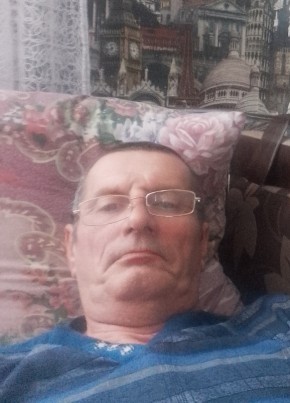 Юрий, 57, Россия, Калач