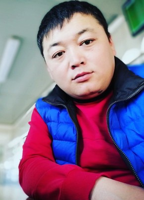 Ермек, 35, Қазақстан, Астана