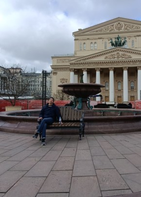 Евгений из Феодосии 46 лет