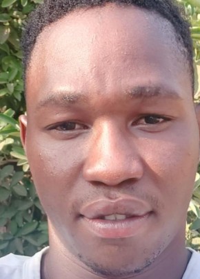 Paul james, 26, Malaŵi, Balaka