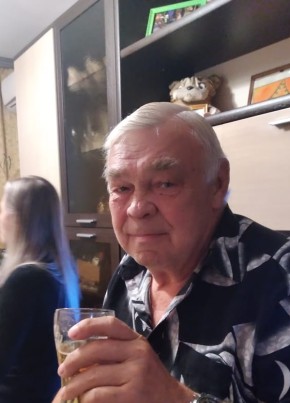 Александр, 73, Россия, Хабаровск