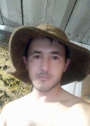 Юрий, 32, Россия, Ялуторовск