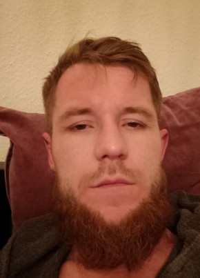 Dima из Berlin 32 года