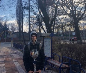Vlad, 21 год, Київ