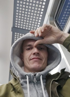 Игорь, 38, Россия, Великий Новгород
