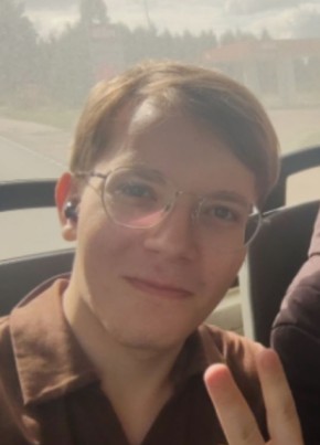 Егор из Иваново 18 лет