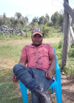 Eric, 26, Kenya, Nakuru