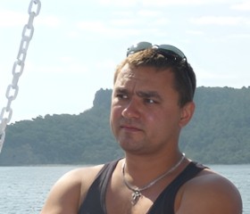 Roman, 44, Saint Petersburg