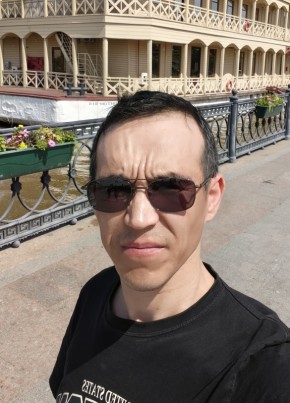 Азамат из Волгограда 37 лет