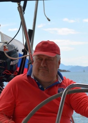 Александр из Санкт-Петербурга 64 года