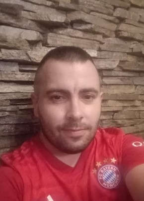 Kaloqn, 30, Bulgaria, Sofia