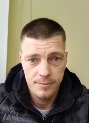 Сергей из Льговския 36 лет