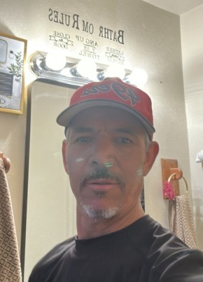Luis из Las Vegas 55 лет