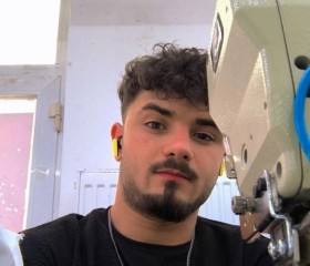 kadir, 23, Istanbul