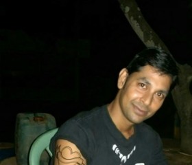 Nasir, 40, Baniachang