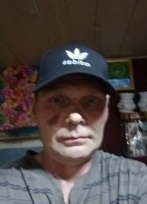 Олег из Арзамаса 54 года