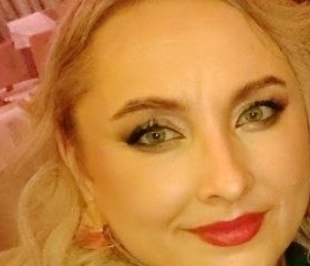 Eseniya, 45, Yekaterinburg