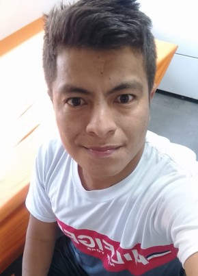 Anthony из Rosa Zarate 28 лет
