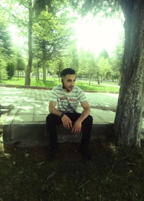 Yusuf, 24, Türkiye Cumhuriyeti, Elâzığ