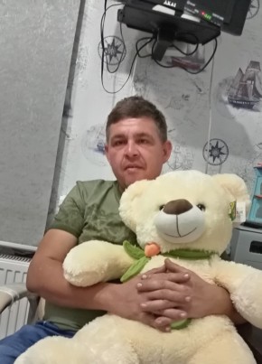 Валентин, 38, Россия, Узловая