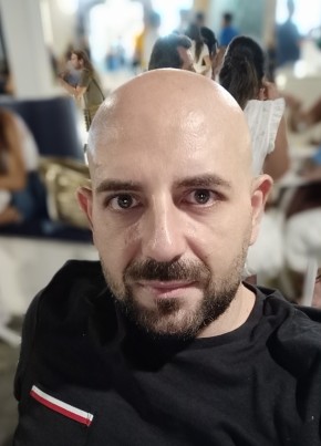 Massimo Pastore, 41, Repubblica Italiana, Sarno