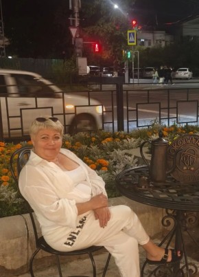 Ирина из Владивостока 48 лет
