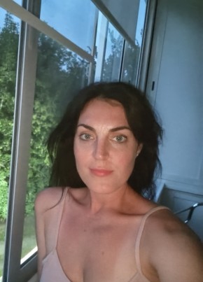 Полина из Челябинска 33 года