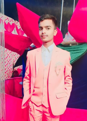 Anshu maurya, 18, India, Bareilly