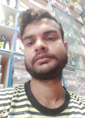 Vujgfyh, 18, India, New Delhi