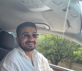 Низами Шихлински, 30, Baku
