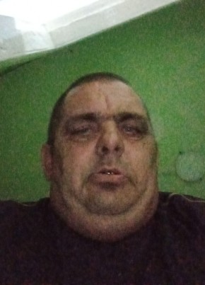 Юрий из Сальска 44 года