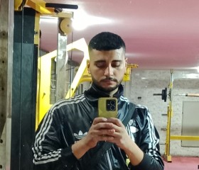 Riyadh, 26, Marienthal