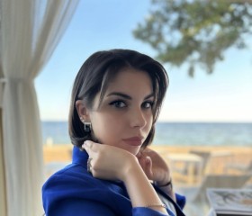 Liza, 22, London