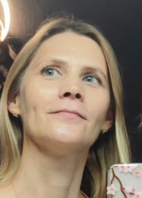 Юлия, 45, Россия, Санкт-Петербург