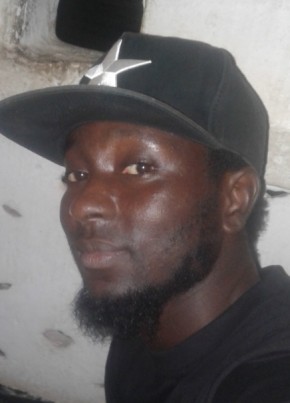 ous  k bless, 33, Republic of The Gambia, Bakau