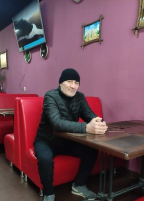 Джамиль из Покровска 49 лет