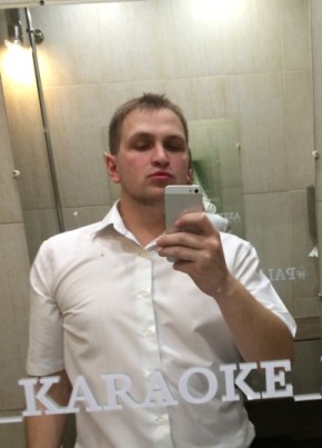 Макс, 32, Россия, Орёл
