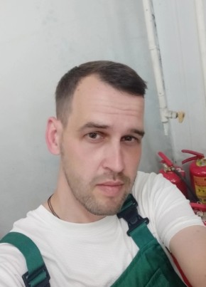 Александр из Камышина 34 года