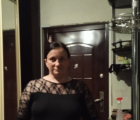 Nelli, 41, Washington D.C.