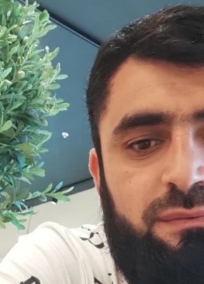 UMAR из Ноябрьска 18 лет