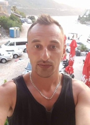 Advan, 40, Bosna i Hercegovina, Sarajevo
