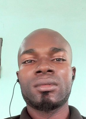 Loubongo, 32, République du Congo, Pointe-Noire