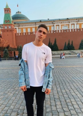 Robert, 23, Russia, Moscow