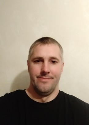 Андрей из Днепра 42 года