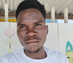 Kelvin, 26, Nairobi