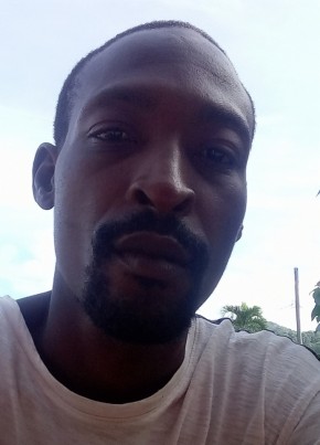 Bryant, 38, Jamaica, Kingston