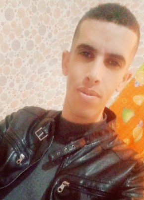 Bilal, 30, Algeria, Sidi Aissa