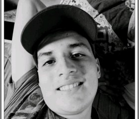 Kiriath, 18, San Miguel